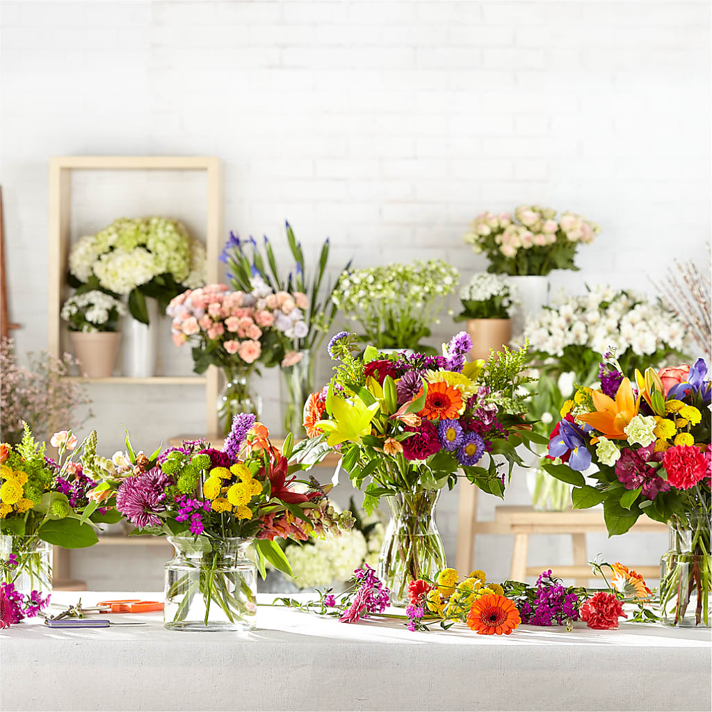Bold & Bright – A Florist Original – SARAH'S FLOWERS, Fullerton CA