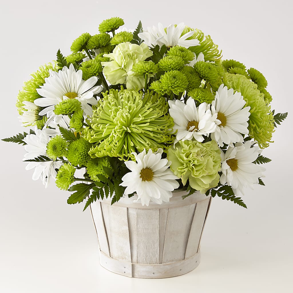 Lucky Charm Basket (Standard) – SARAH'S FLOWERS, Fullerton CA