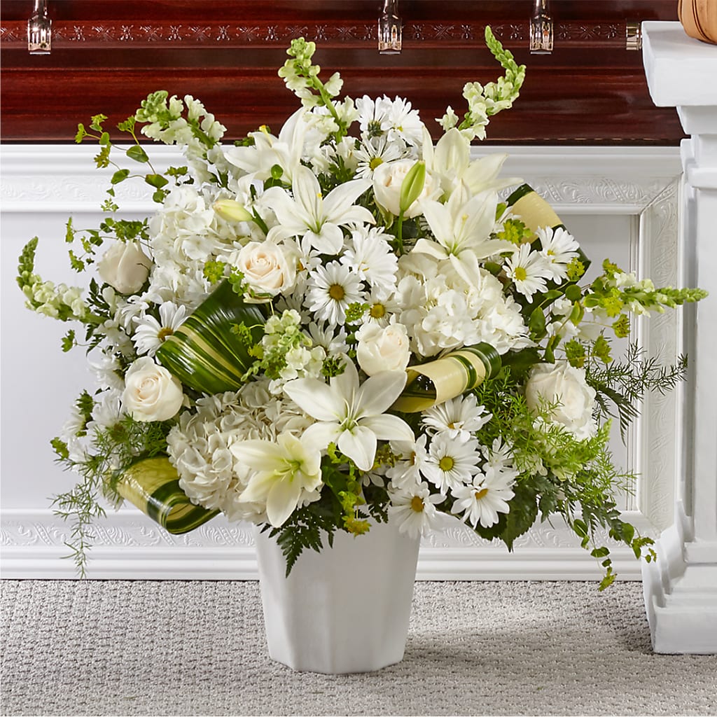 Thoughts of Tranquility Floor Basket – SARAH'S FLOWERS, Fullerton CA