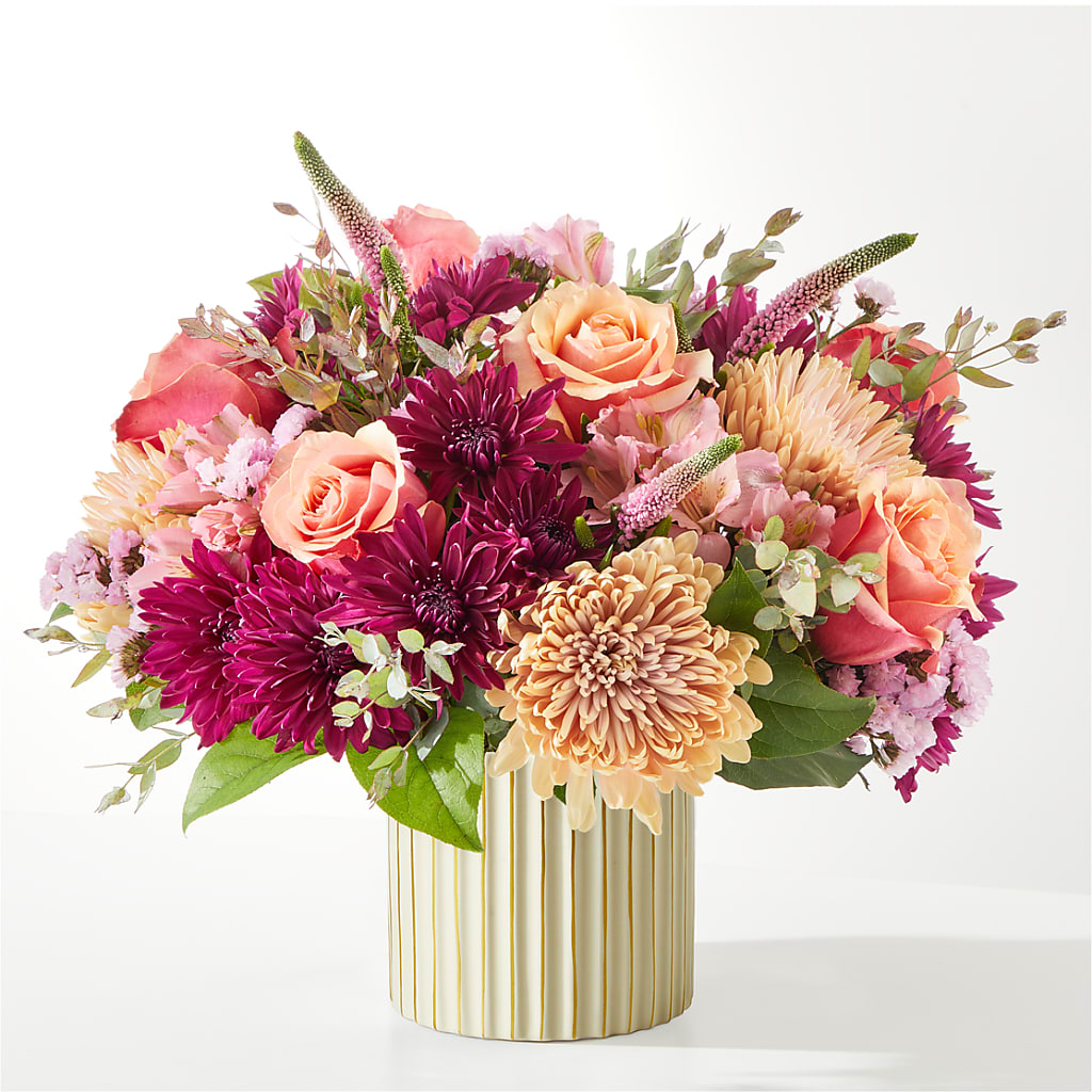 Berry Cobbler Bouquet with Ivory Vase – SARAH'S FLOWERS, Fullerton CA