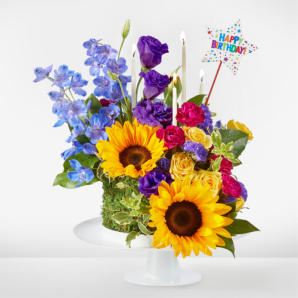 Star of the Day Floral Cake – SARAH'S FLOWERS, Fullerton CA