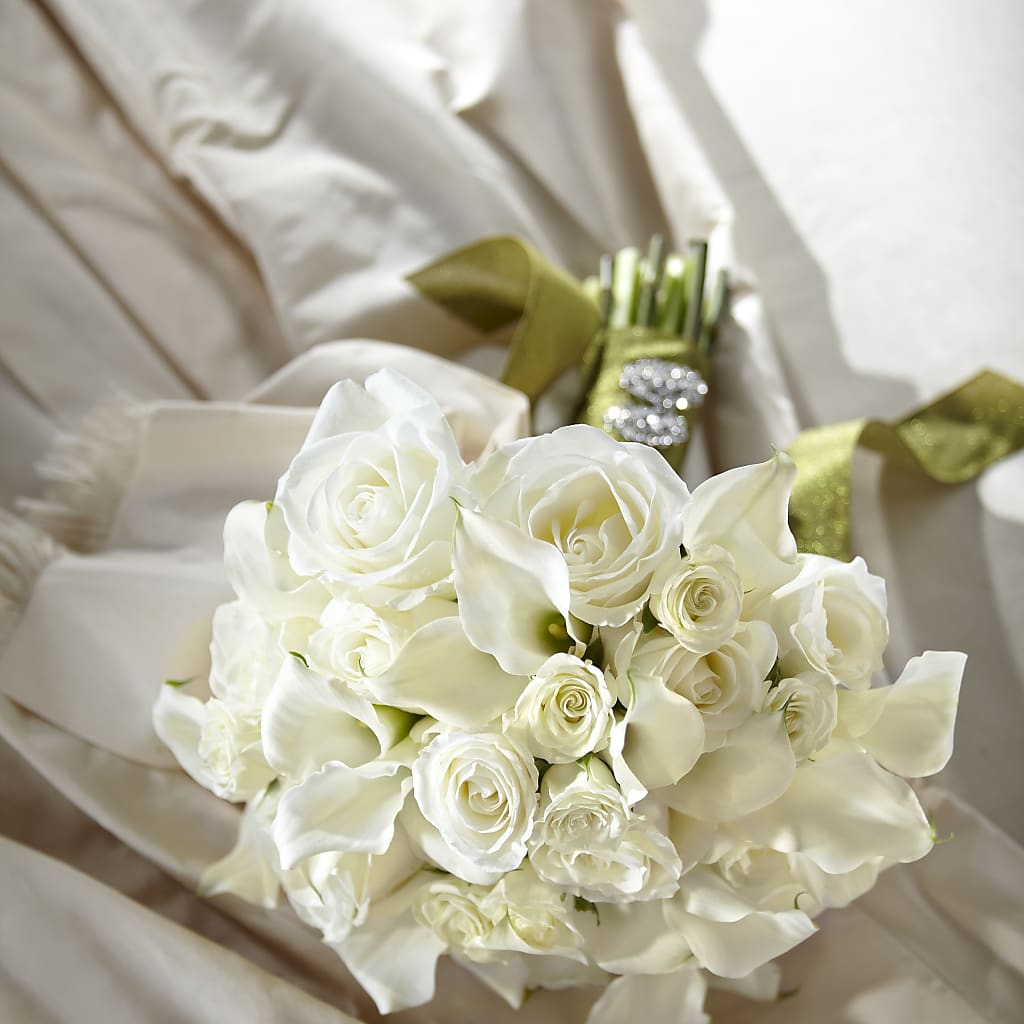 Serene Highness Bouquet – SARAH'S FLOWERS, Fullerton CA