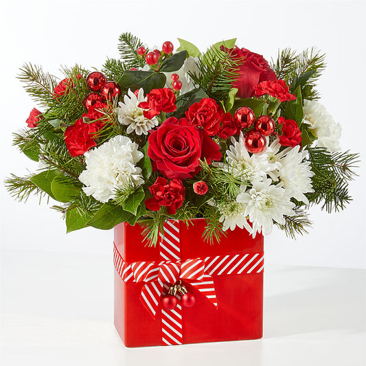 Presents Under the Tree Bouquet – SARAH'S FLOWERS, Fullerton CA