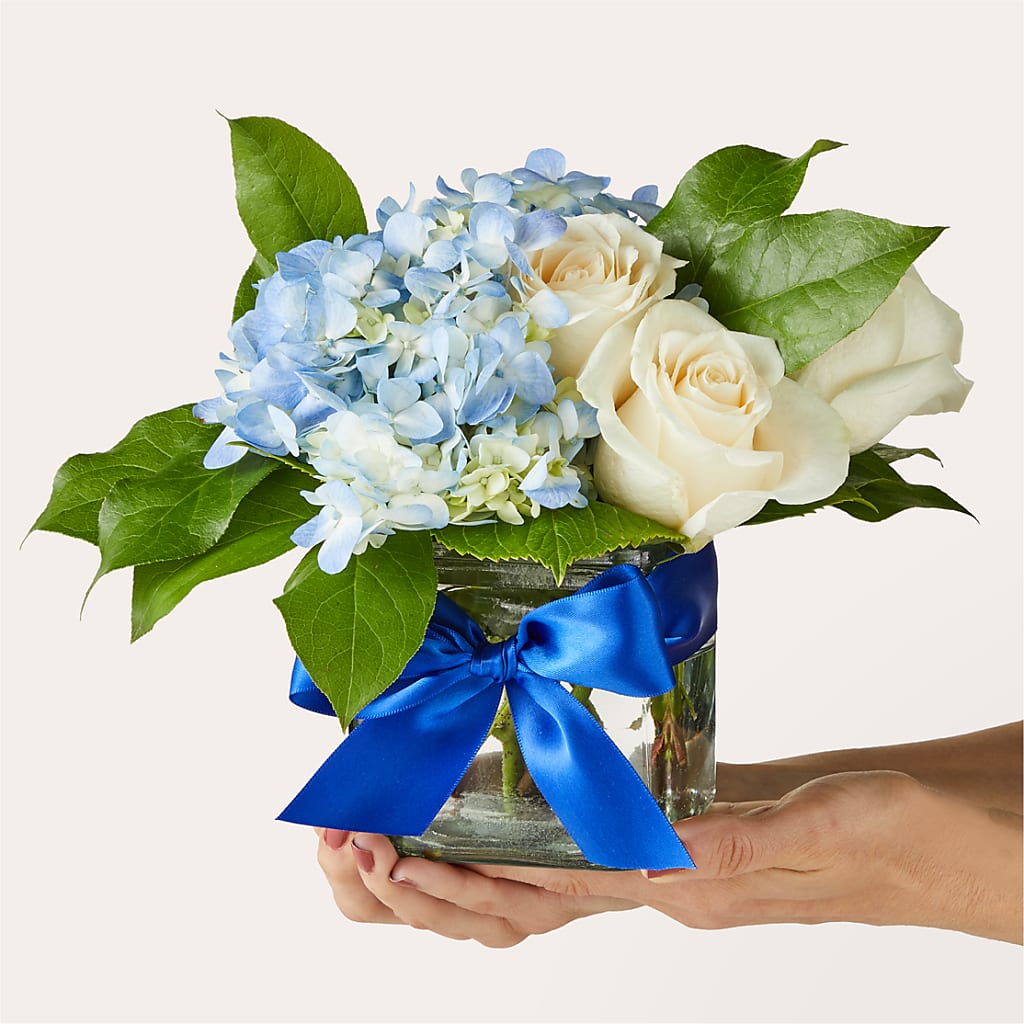 Sky Blue Delight Bouquet – SARAH'S FLOWERS, Fullerton CA