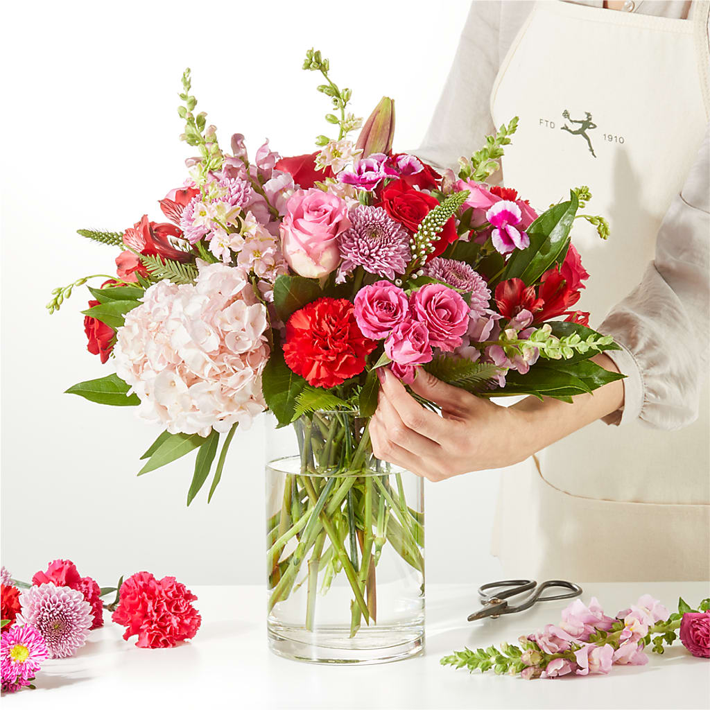 Swooning Over You - A Luxury Florist Original – SARAH'S FLOWERS, Fullerton CA