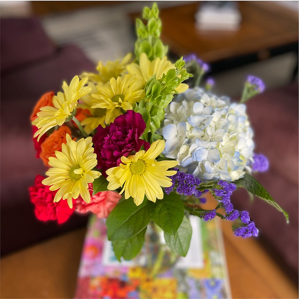 Summer Spectra - A Florist Original – SARAH'S FLOWERS, Fullerton CA
