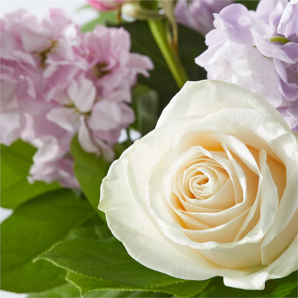 Springtime Spritz Bouquet – SARAH'S FLOWERS, Fullerton CA