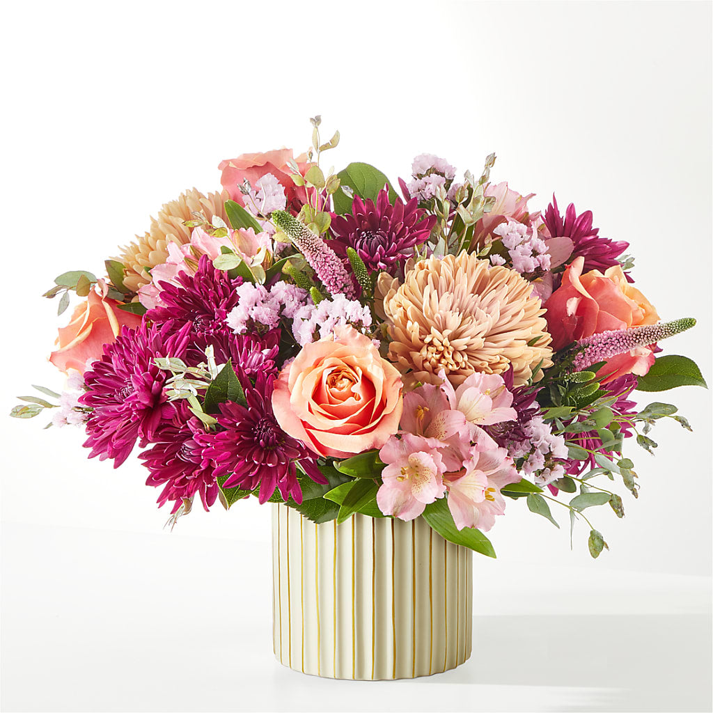 Berry Cobbler Bouquet with Ivory Vase – SARAH'S FLOWERS, Fullerton CA
