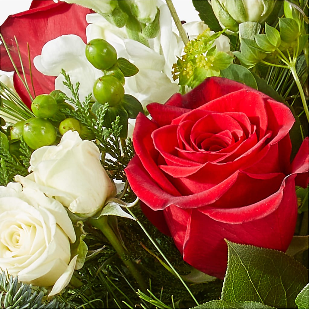 Deck the Halls Bouquet – SARAH'S FLOWERS, Fullerton CA