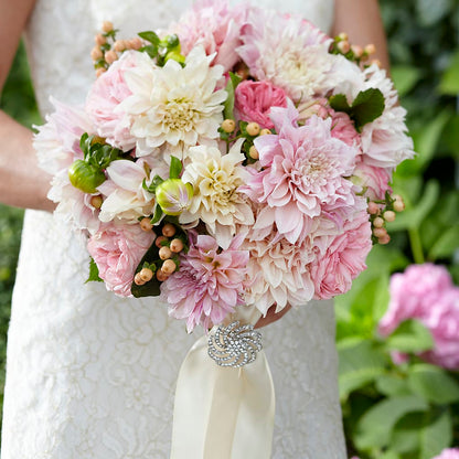 Heart's Promise Bouquet – SARAH'S FLOWERS, Fullerton CA