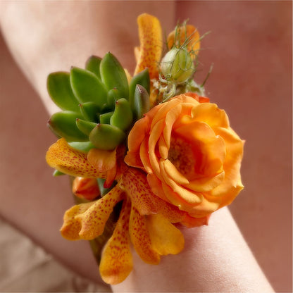 Irresistible Love Wrist Corsage – SARAH'S FLOWERS, Fullerton CA