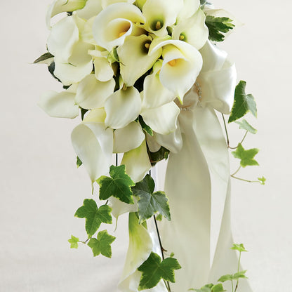 White Chapel Bouquet – SARAH'S FLOWERS, Fullerton CA
