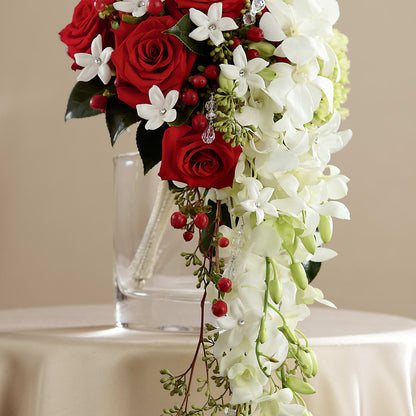 Here Comes the Bride Bouquet – SARAH'S FLOWERS, Fullerton CA
